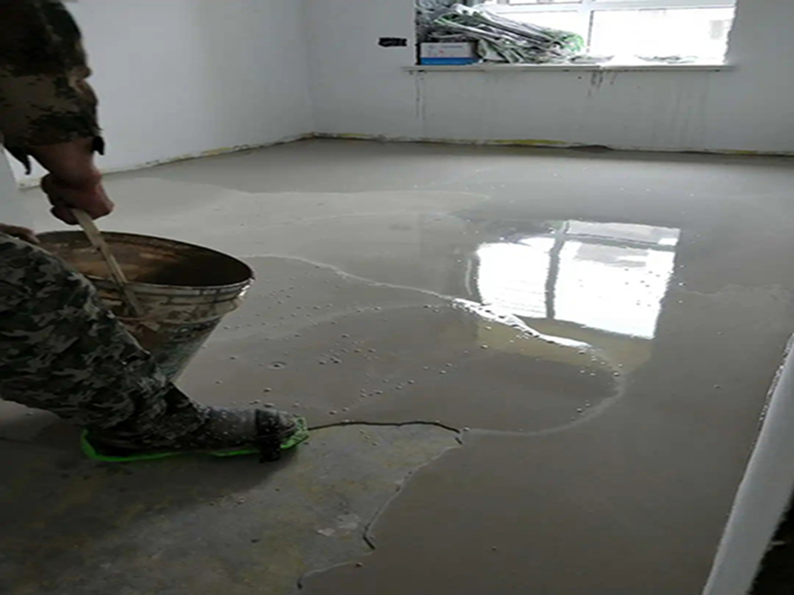 干混自流平砂浆